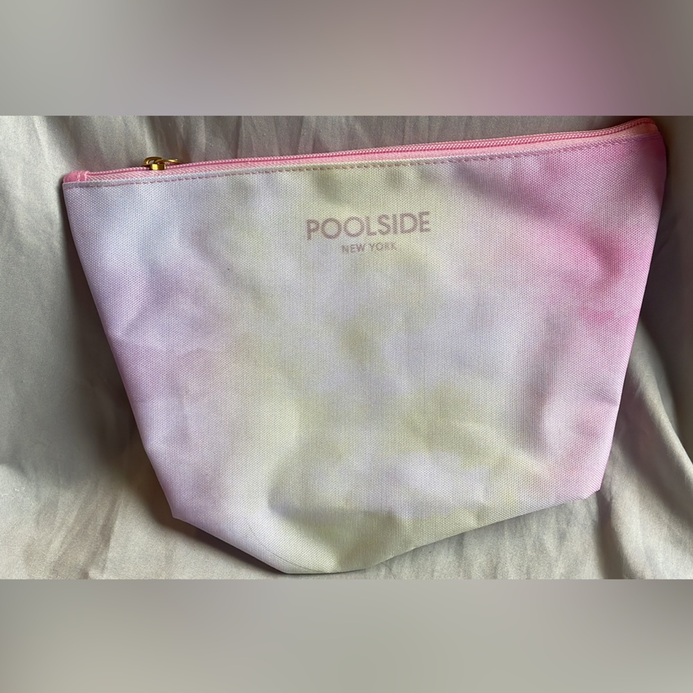 Poolside New York Pouch